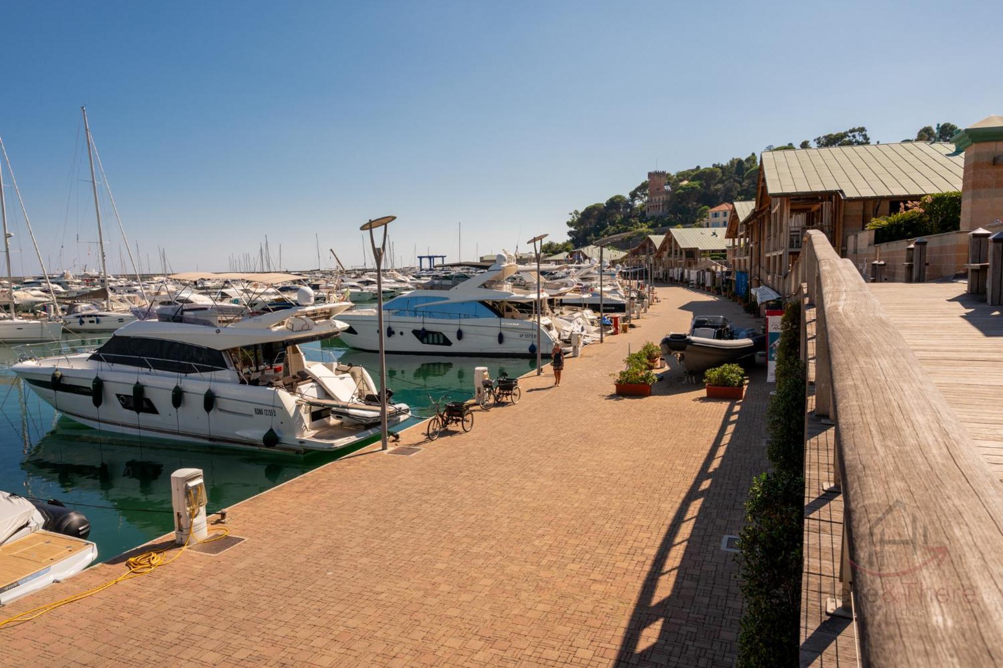 Garden & Sea View - Free Beach Access And Garage - Wifi Varazze Exterior foto